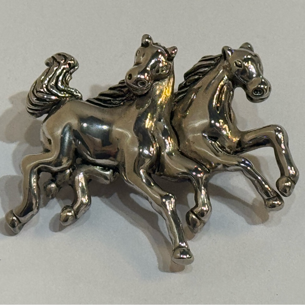 Silver Toned Double Galloping Horse Brooch Pin Jewelry Vintage